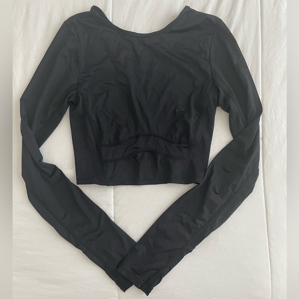 Buffbunny storm reversible crop